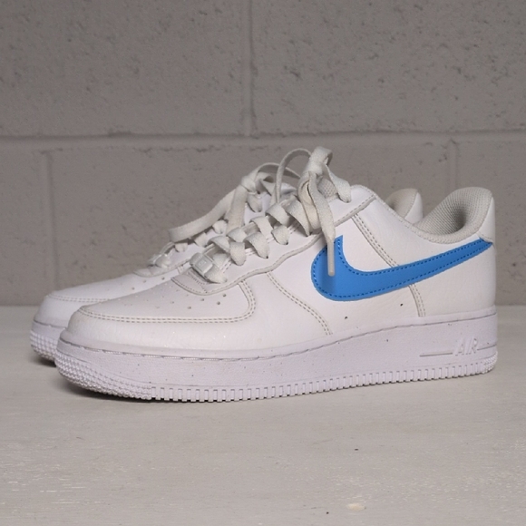 Nike Shoes - Women's Air Force 1 07 NN, Size 7.5